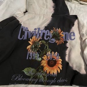 Cropped street wear hoodie